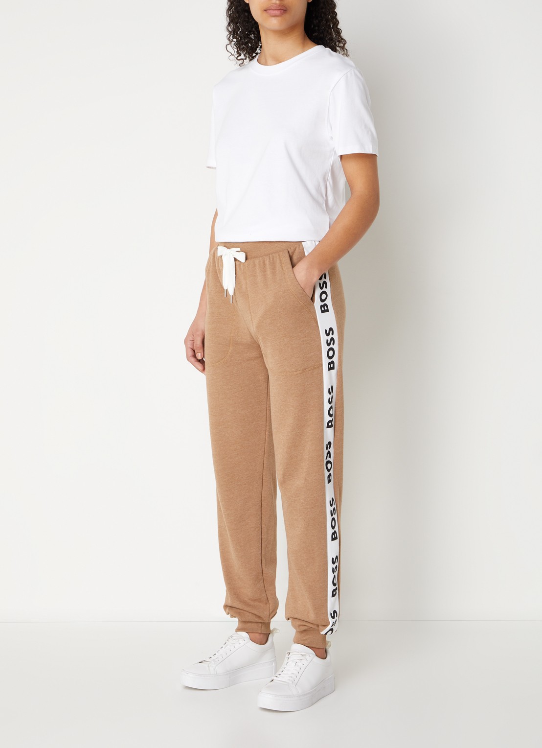 BOSS High waist tapered fit joggingbroek met logoband - voorkant 4 camel