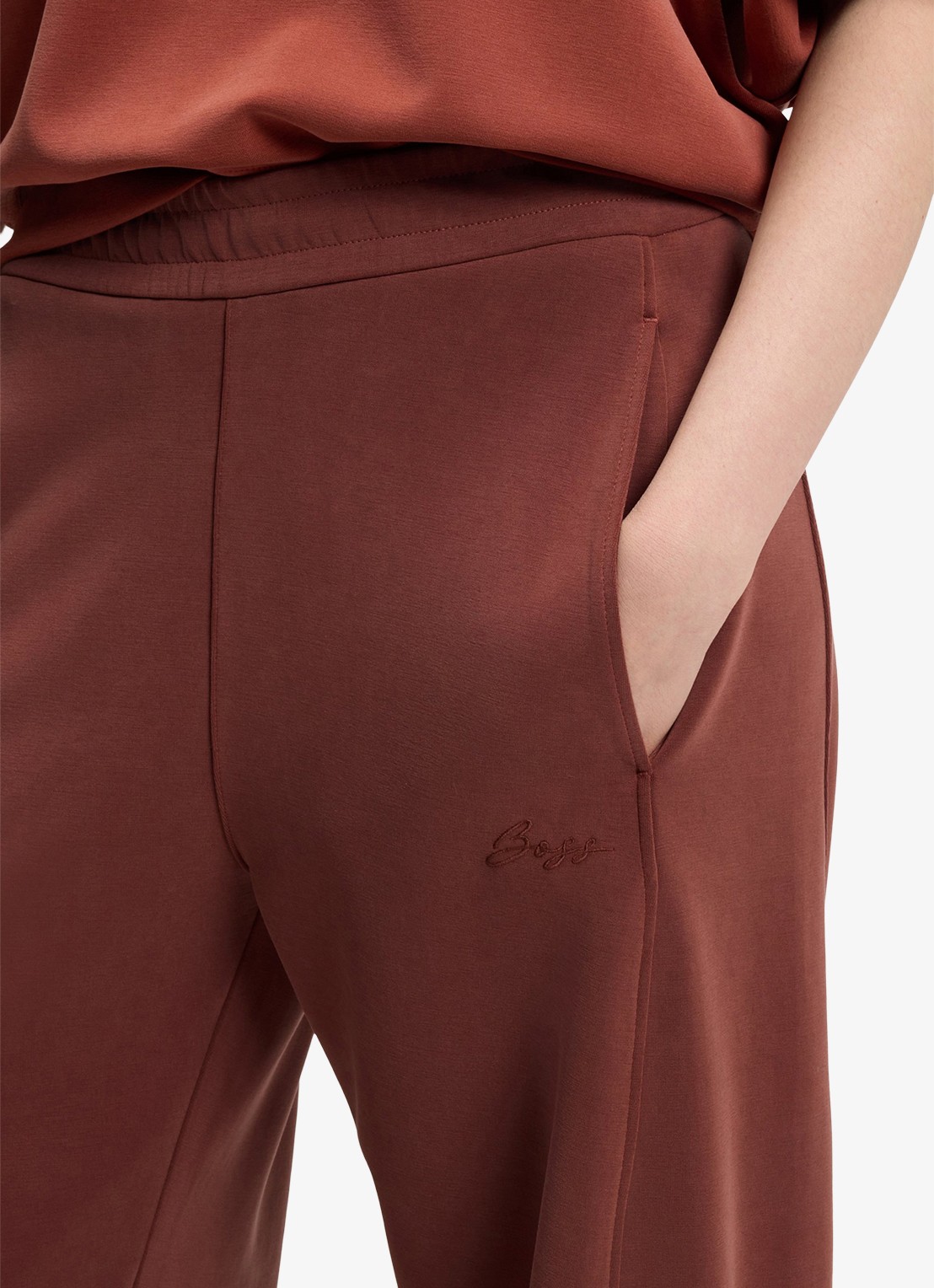 BOSS High waist wide fit joggingbroek met steekzakken - detail 3 dark red-604 / rood