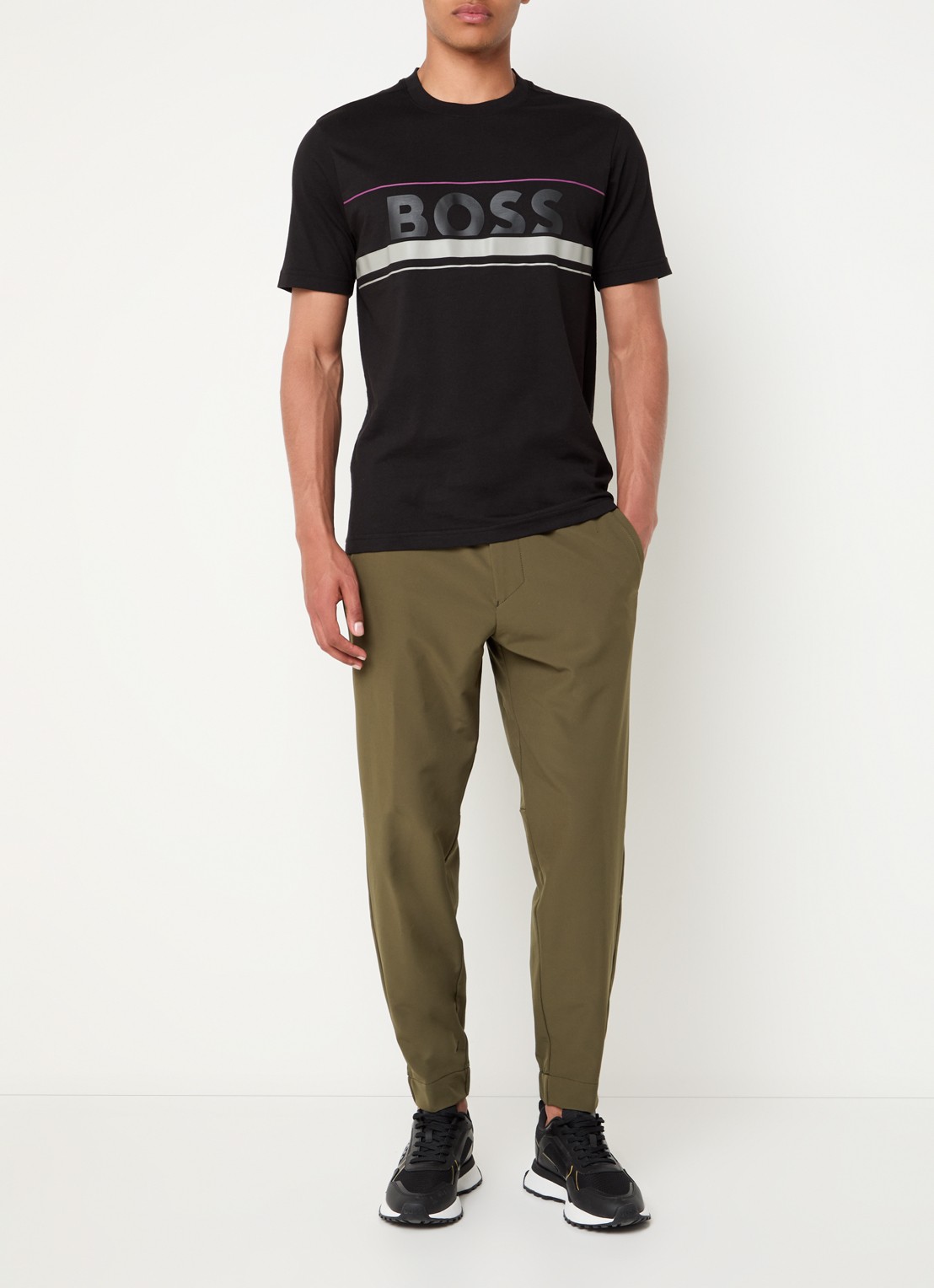 BOSS Iconic Zone T-shirt met logoprint - voorkant 3 zwart