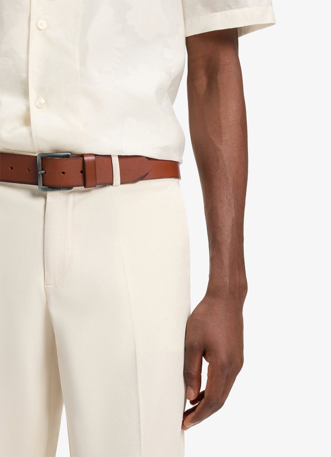 BOSS Jeeko riem van leer - voorkant 4 cognac