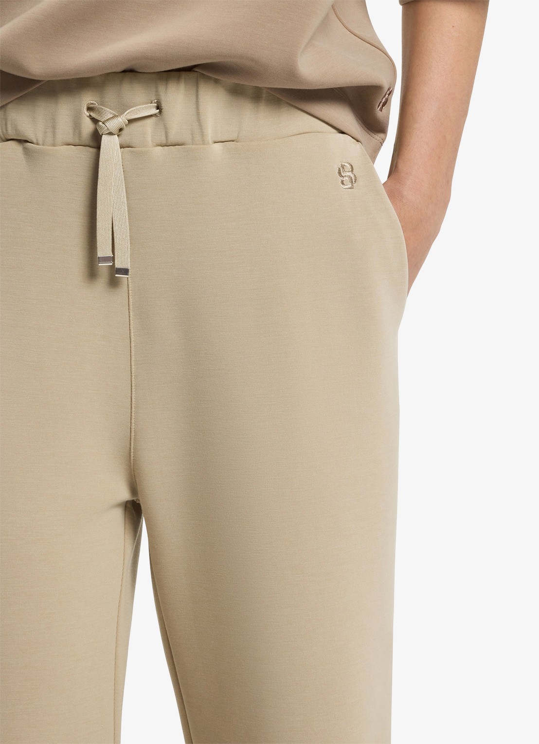 BOSS Joggingbroek met logoborduring - detail 5 beige