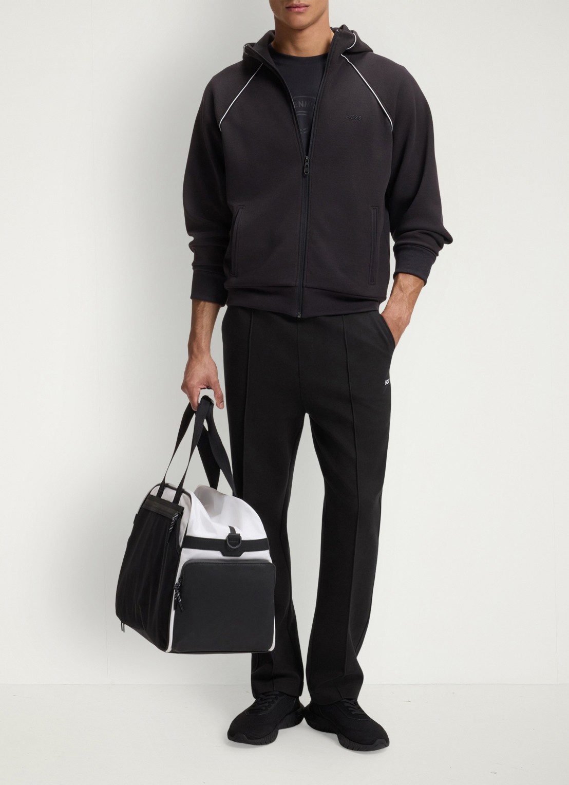 BOSS JT_Member Hurley tapered fit joggingbroek met logoborduring - voorkant 5 black-001 / zwart