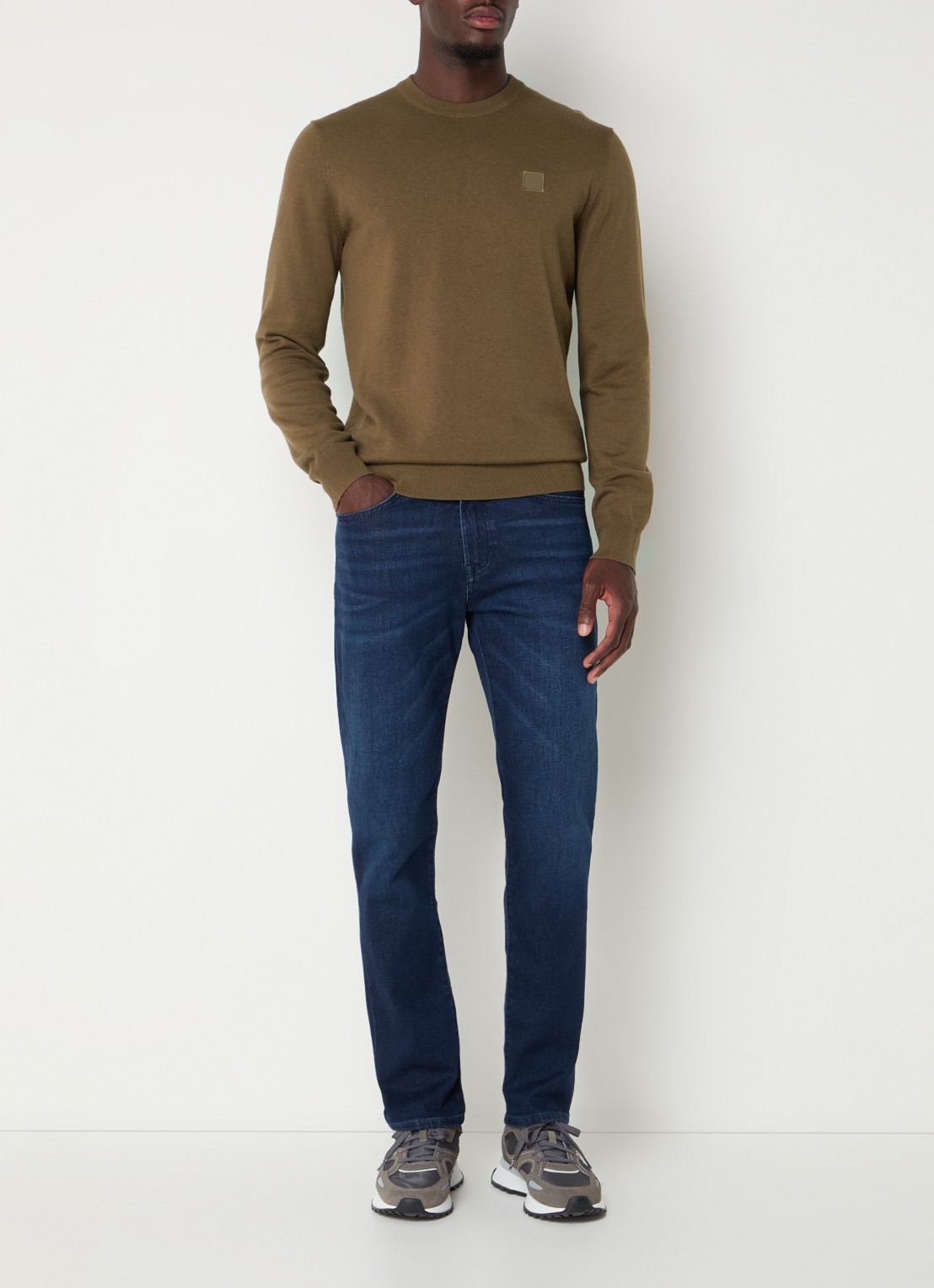 BOSS Kanovano fijngebreide pullover in kasjmierblend met logo  - voorkant 4 olijfgroen
