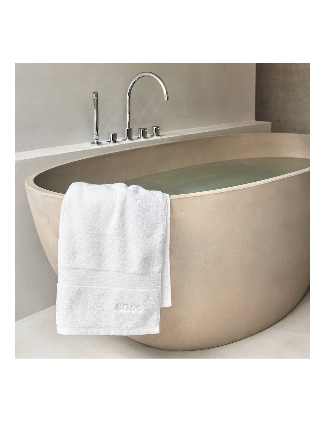 BOSS Loft badhanddoek - 700g/m² - 70 x 140 cm  - detail 2 wit