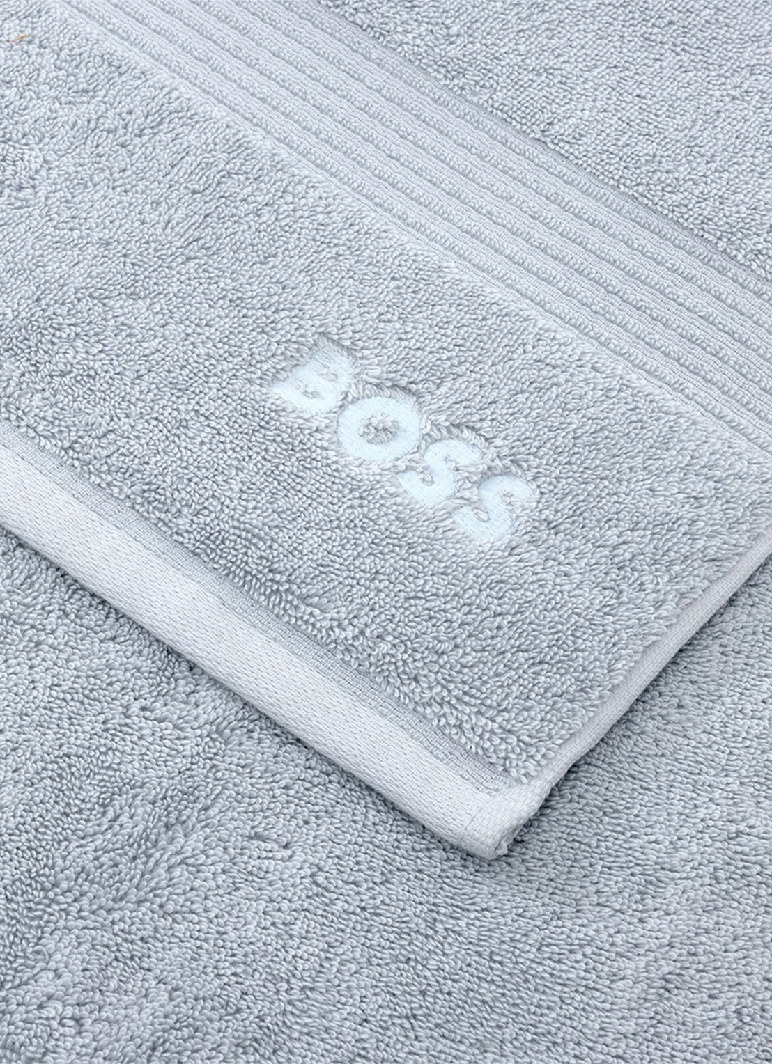 BOSS Loft badlaken - 100 x 150 cm - achterkant iceblue