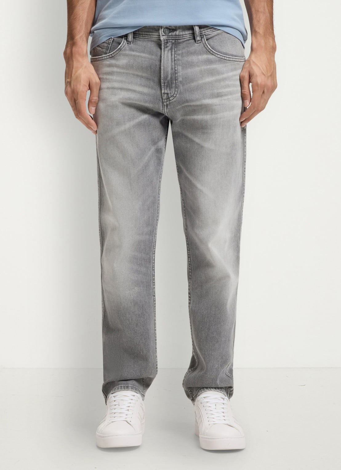 BOSS Maine straight fit jeans met gekleurde wassing - detail 4 grijs