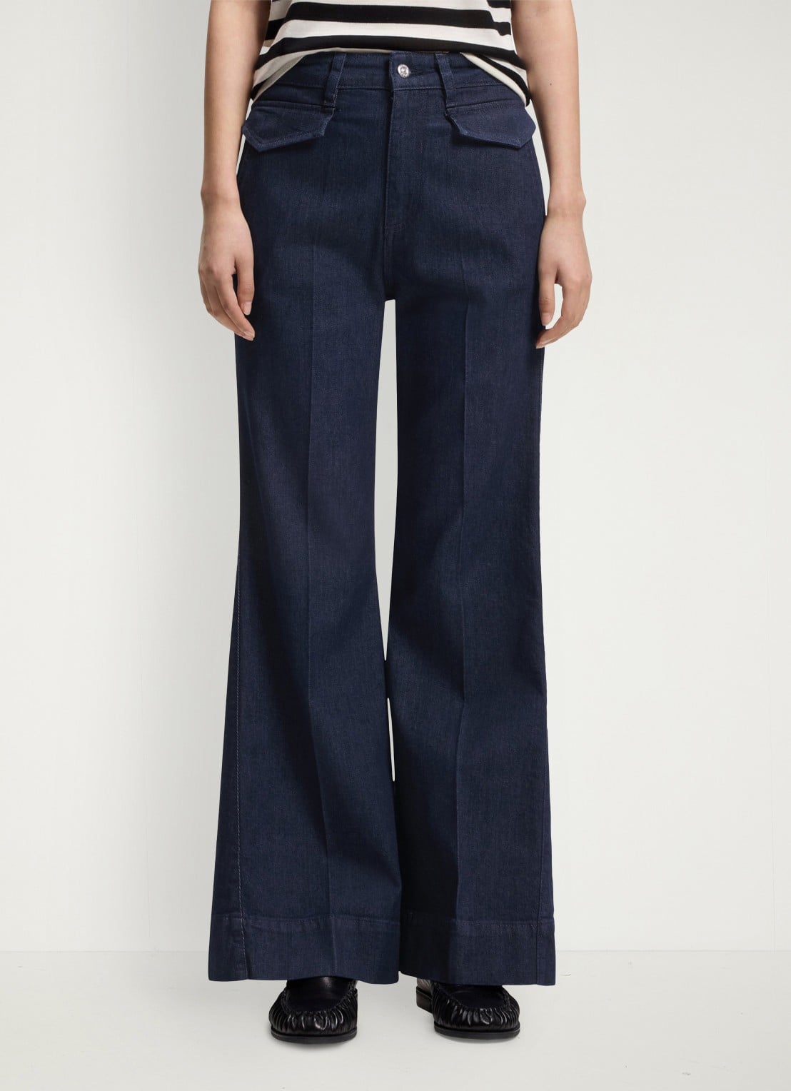 BOSS Mid waist flared jeans met stretch - detail 2 indigo
