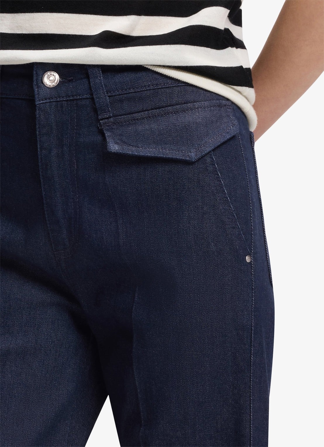 BOSS Mid waist flared jeans met stretch - detail 3 indigo