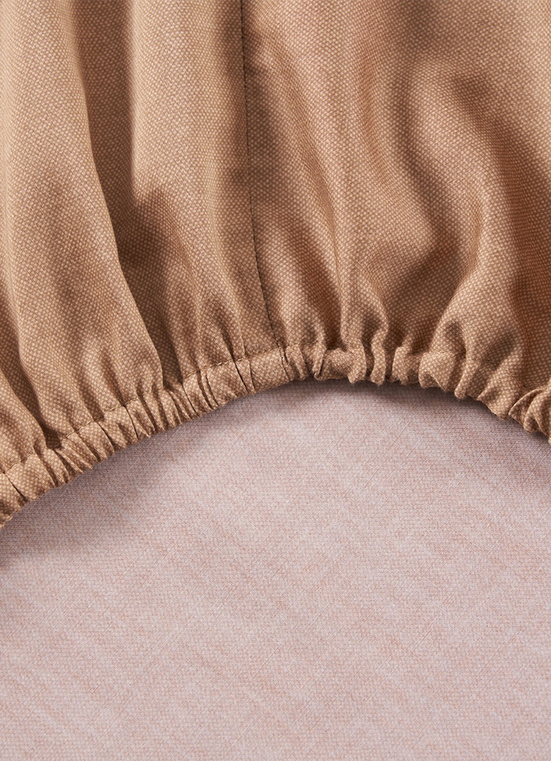 BOSS Midnight hoeslaken, hoekhoogte 30 cm - voorkant 3 beige