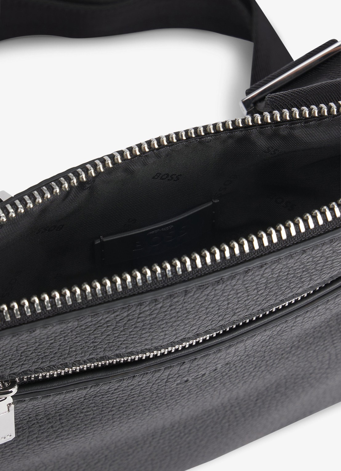 BOSS New Crosstown crossbodytas van leer - detail 4 zwart