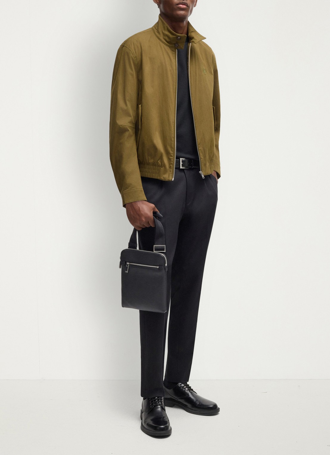 BOSS New Crosstown crossbodytas van leer - detail 6 zwart