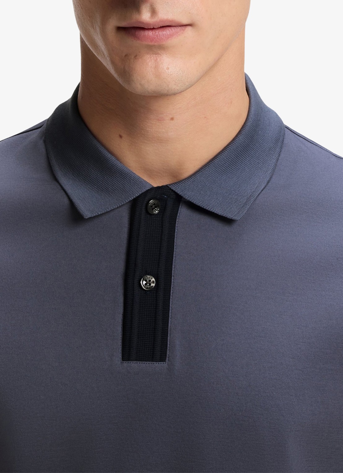 BOSS Polo met korte mouw - detail 2 open blue-466 / blauw