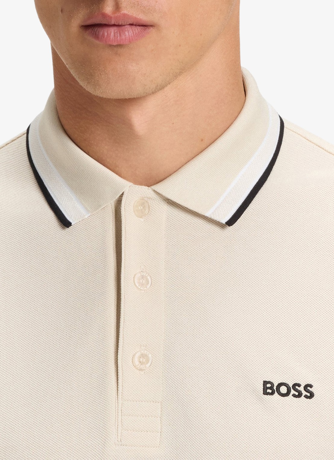 BOSS Polo van katoenpiqué met contrastlogo - detail 3 gebroken wit