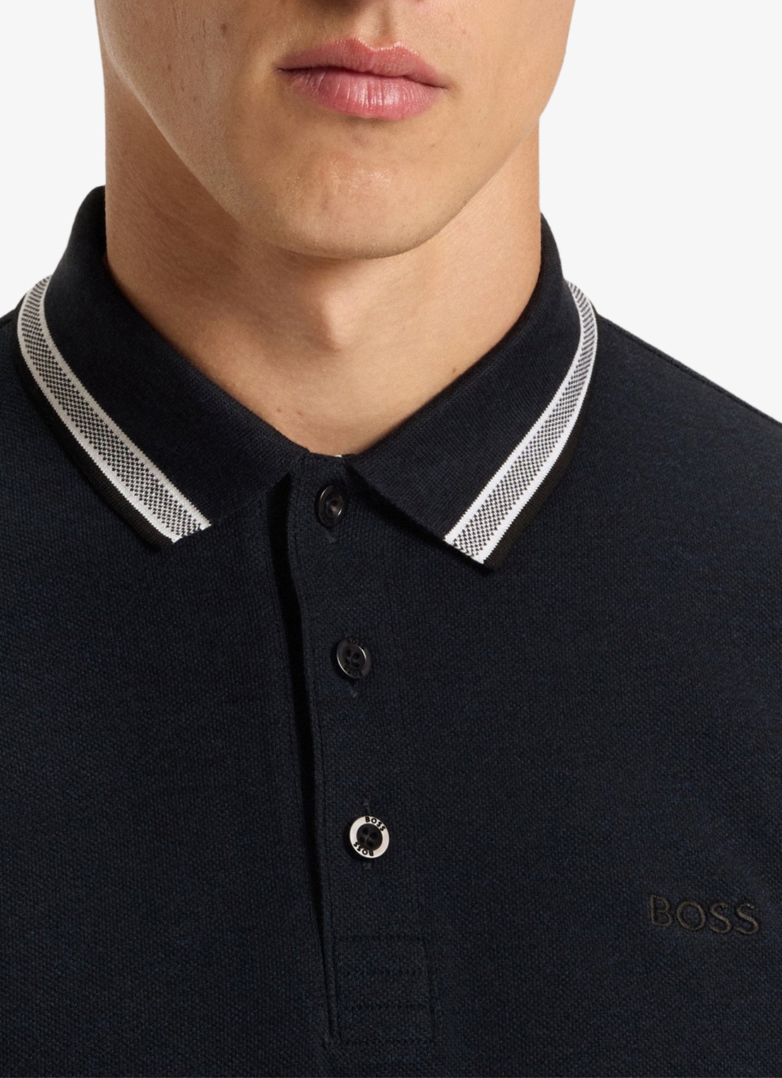 BOSS Polo van katoenpiqué met contrastlogo - detail 5 donkerblauw