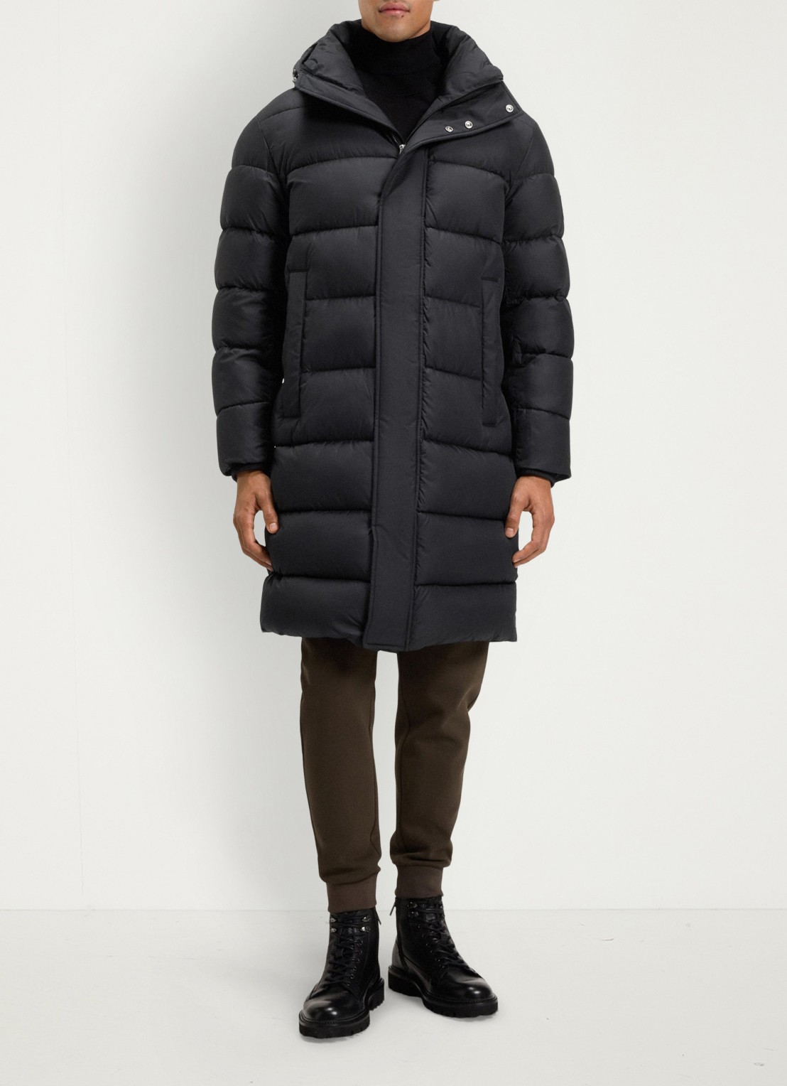 BOSS Puffer jas met capuchon - detail 4 zwart