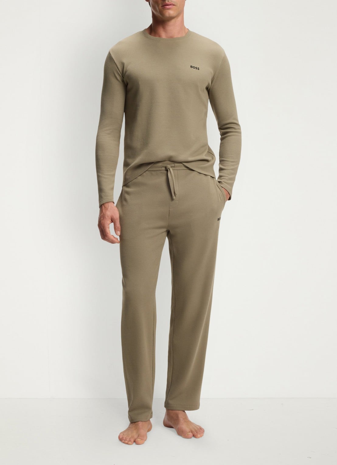 BOSS Pyjamabroek met structuur en logo - voorkant 2 bruin