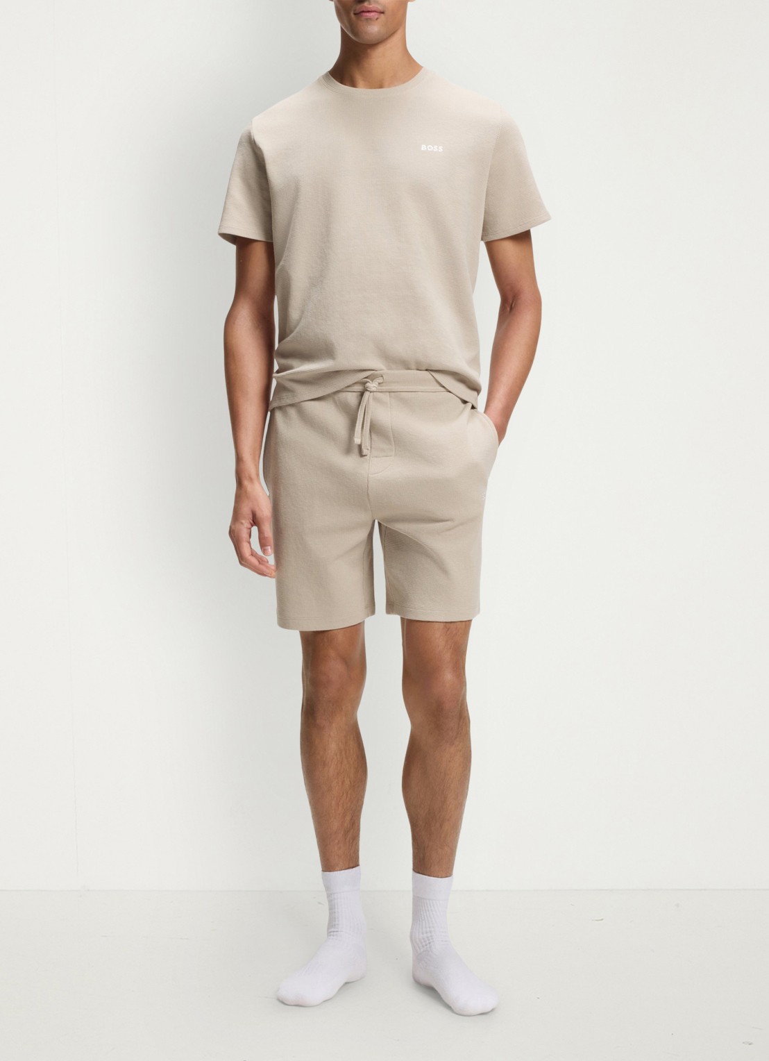 BOSS Pyjamashort van een katoenmix met logostiksel - voorkant 2 light beige-275 / beige