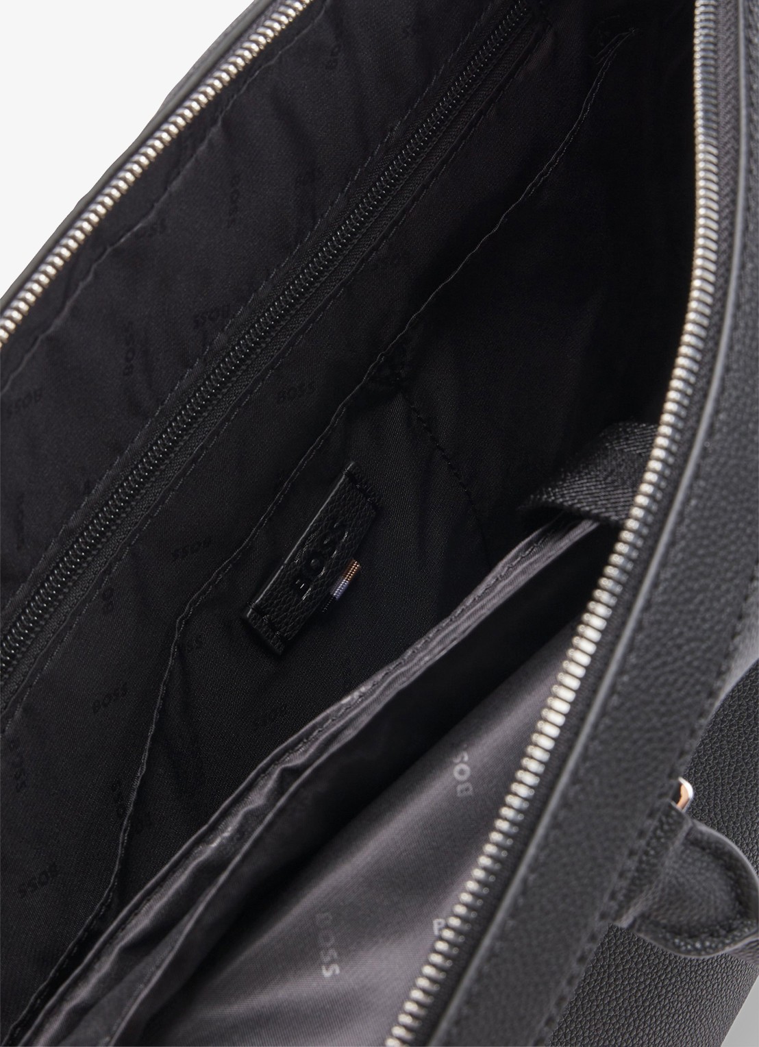 BOSS Ray laptoptas met laptopvak en afneembare schouderriem - detail 2 zwart