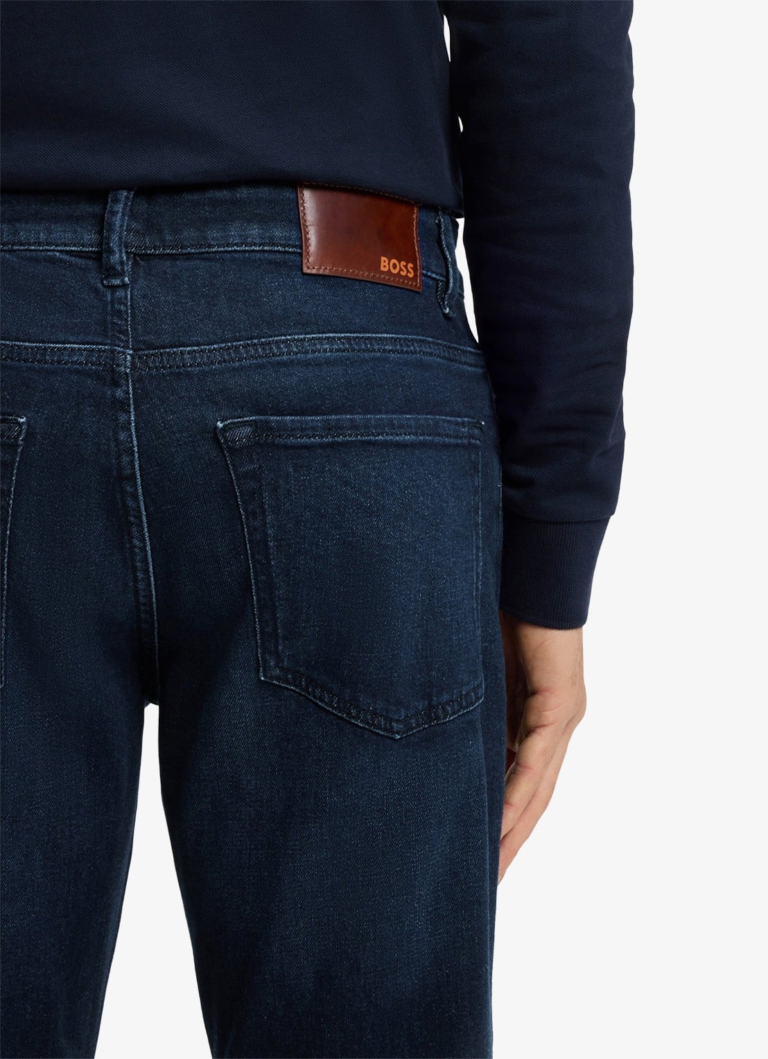 BOSS Re.Maine regular fit jeans met donkere wassing - detail 3 donkerblauw