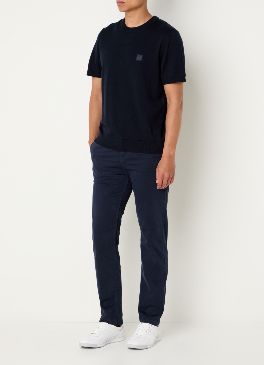 BOSS Regular-fit broek van elastisch katoenen satijn - voorkant 3 middenblauw