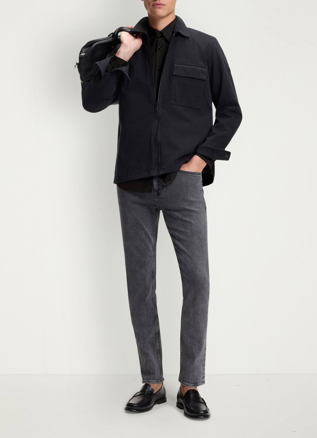 BOSS Regular-fit overhemd van katoenen popeline - voorkant 6 black-001 / zwart