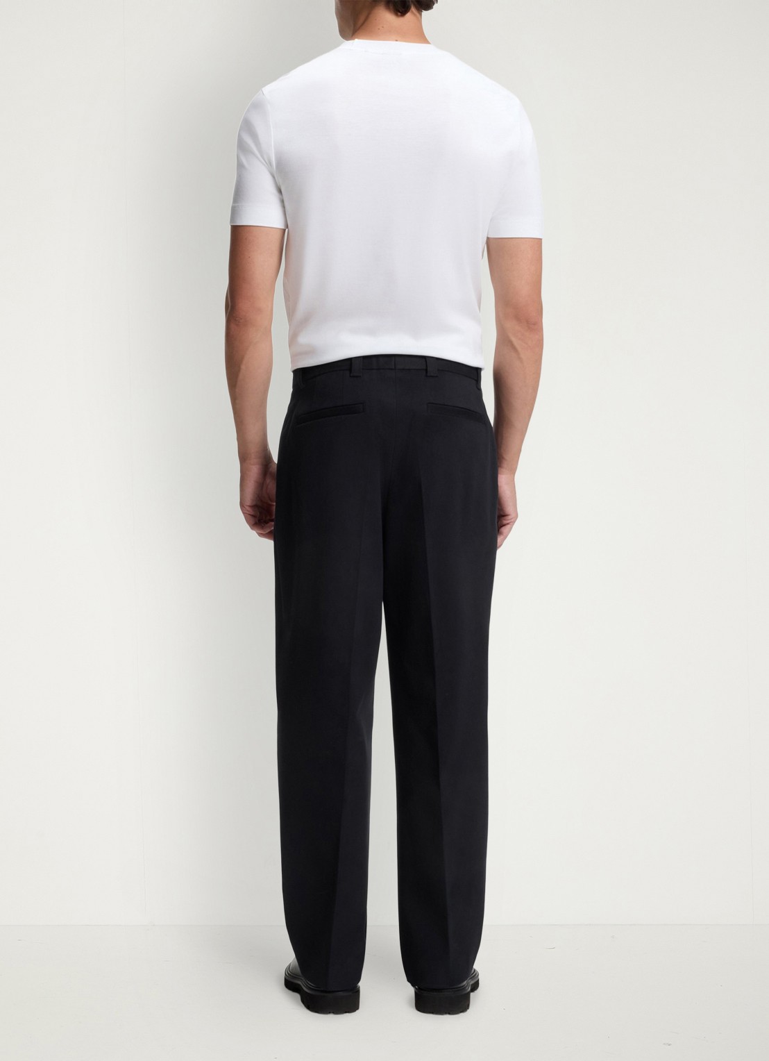 BOSS Regular fit pantalon met paspelzakken - achterkant blauw