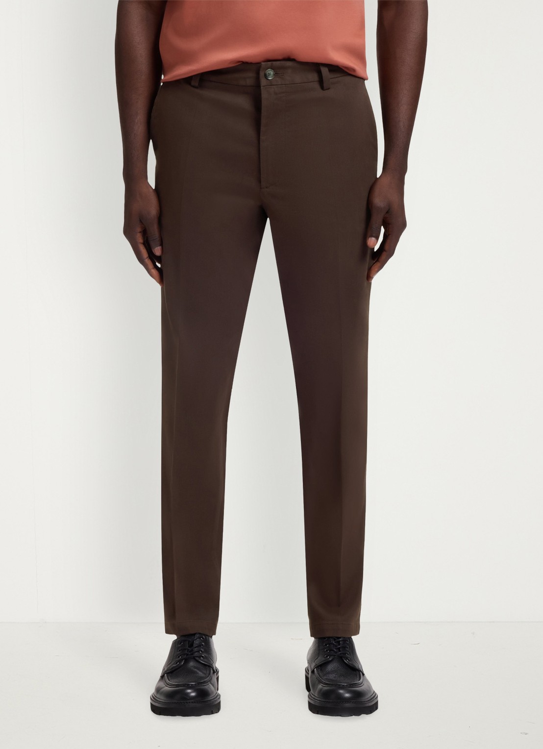 BOSS Regular fit pantalon met steekzakken - detail 3 dark brown-209 / bruin