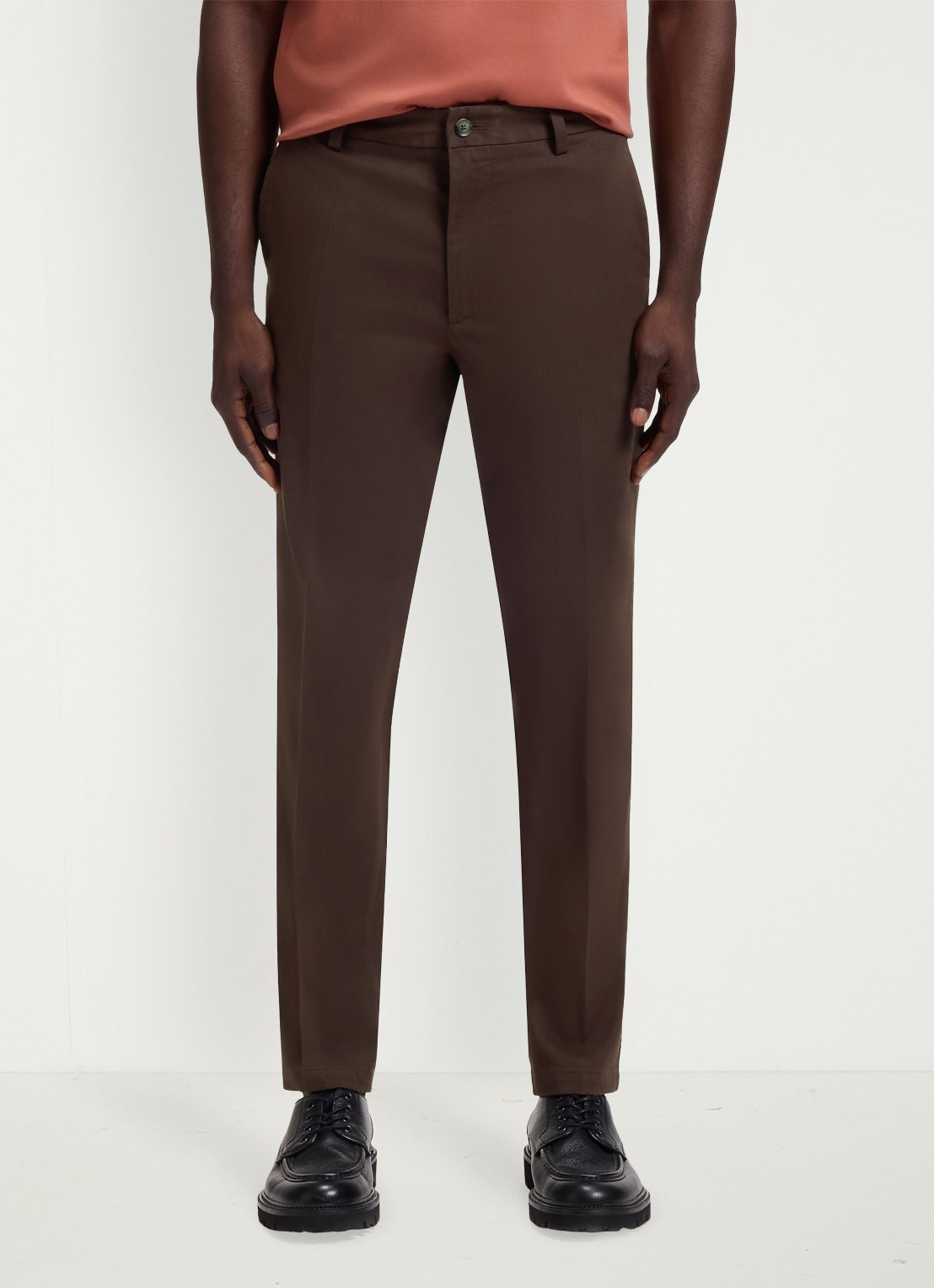 BOSS Regular fit pantalon met steekzakken - detail 6 dark brown-209 / bruin
