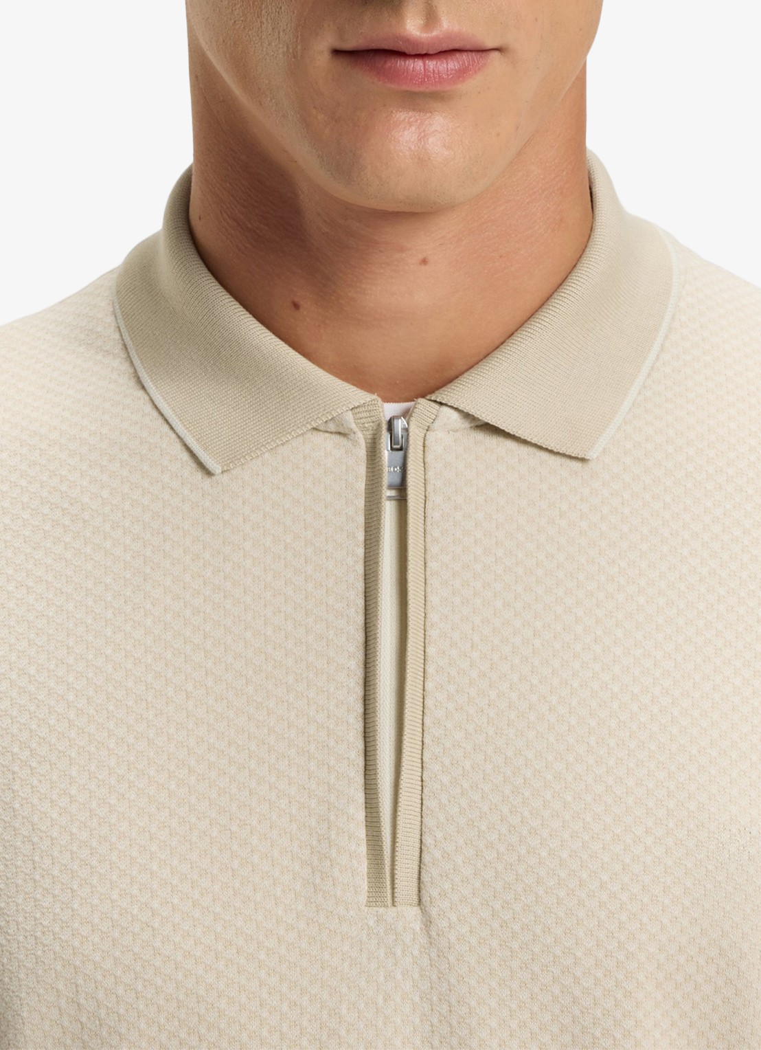 BOSS Regular fit polo met halve rits - detail 4 beige