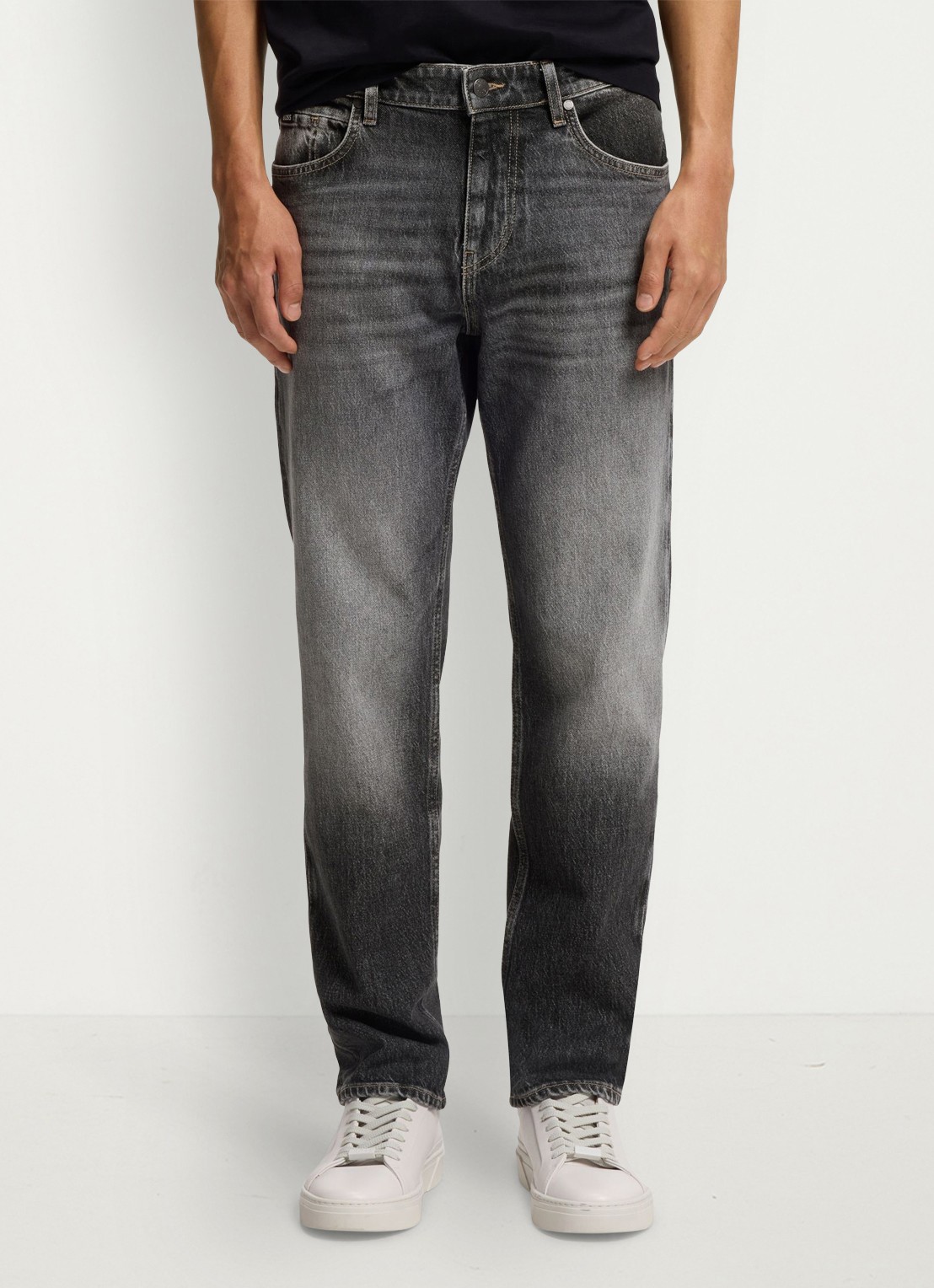 BOSS Relaxed fit jeans met steekzakken - detail donkergrijs