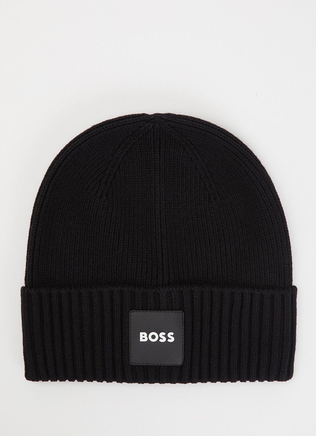 BOSS Ribgebreide muts met logo - voorkant zwart