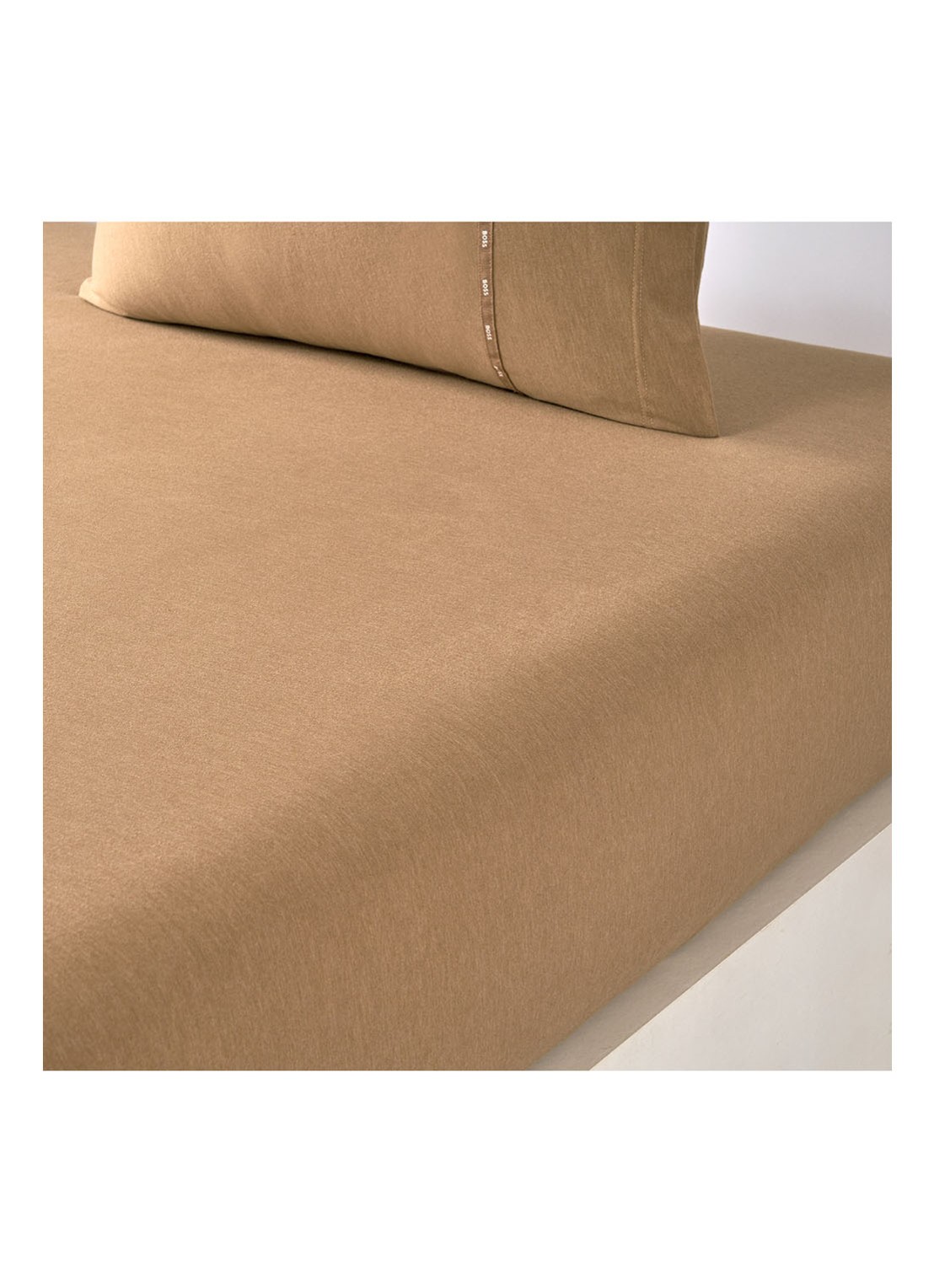 BOSS Sen hoeslaken van katoenjersey, hoekhoogte 30 cm  - voorkant camel