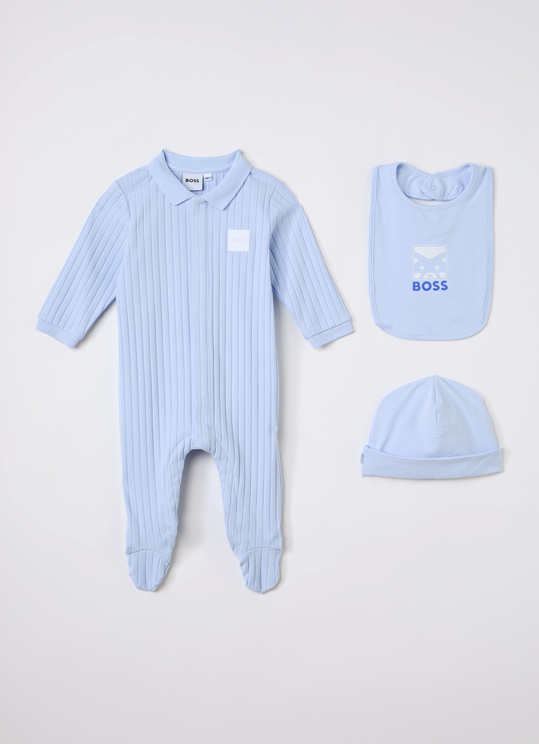 BOSS Set van babypak met muts en slab in giftbox 3-delig - voorkant lichtblauw