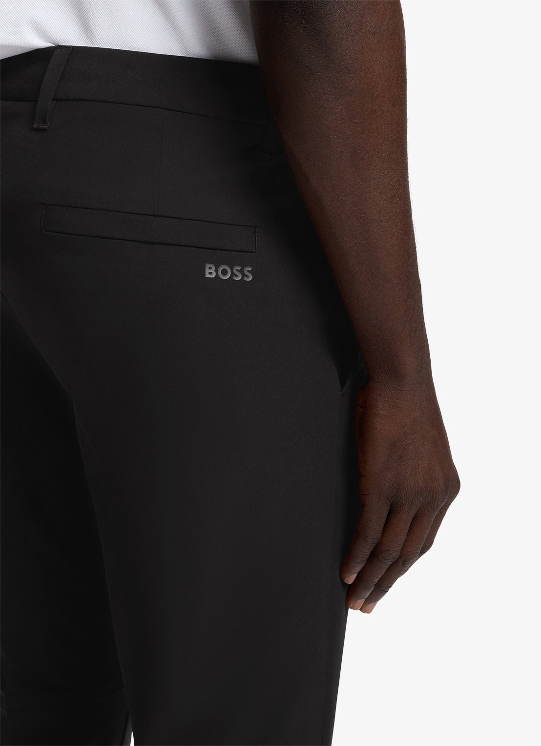 BOSS Slim-fit broek van waterafstotend stretchmateriaal - detail 4 black-001 / zwart