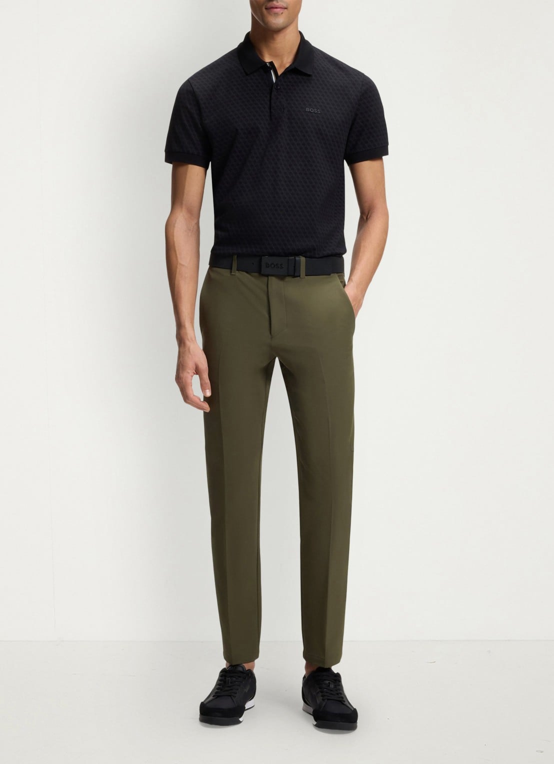 BOSS Slim-fit broek van waterafstotend stretchmateriaal - voorkant 5 open green-347 / groen
