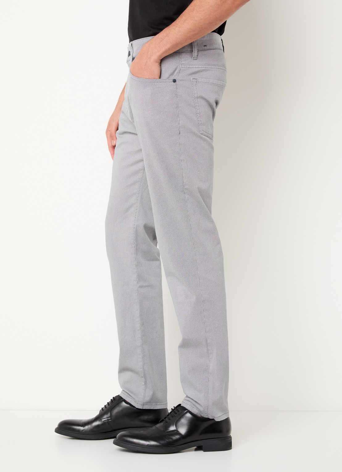 BOSS Slim fit chino met microdessin - detail 2 lichtgrijs