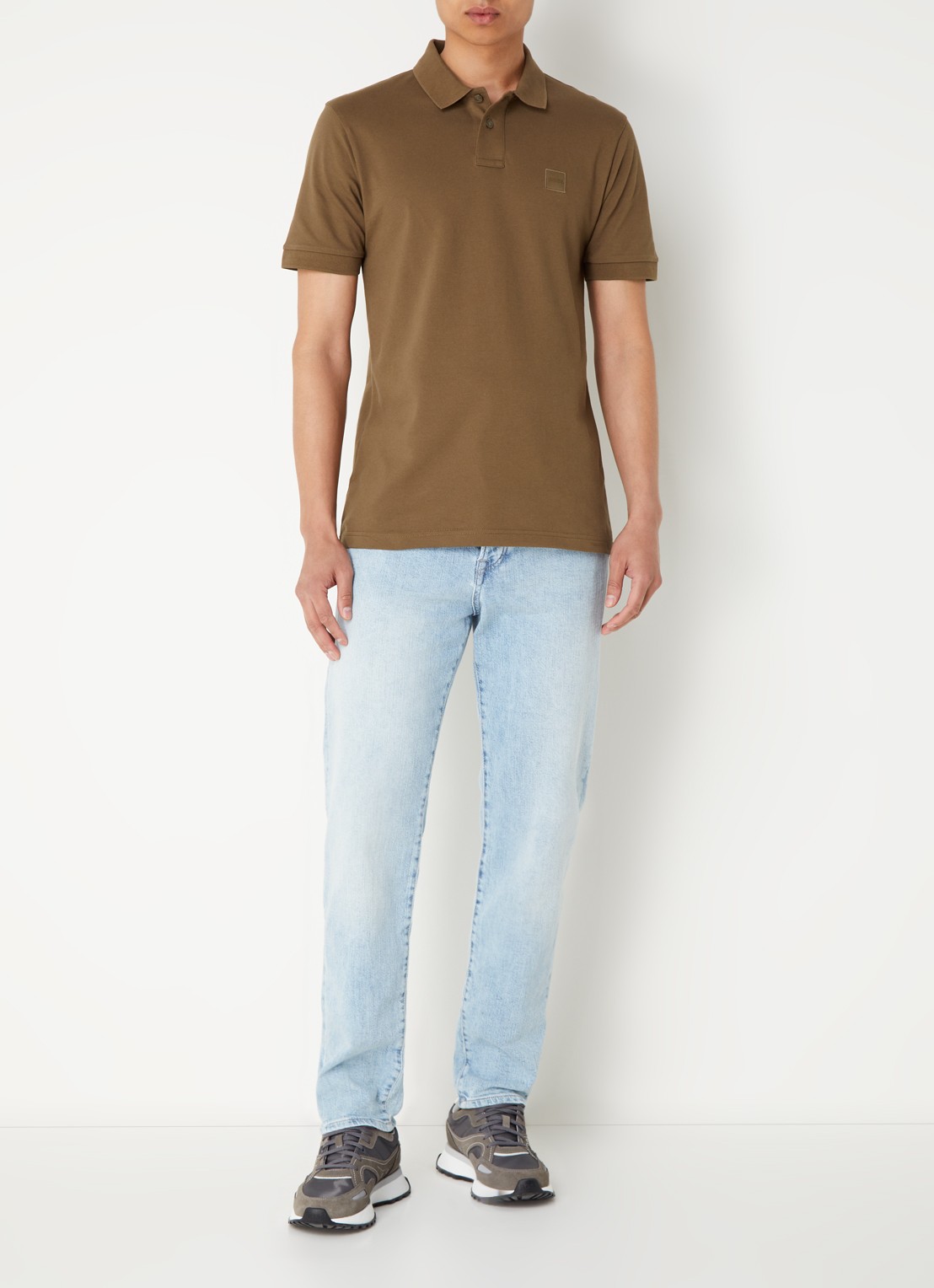 BOSS Slim-fit polo van stretchkatoen met logopatch - voorkant 4 bruin