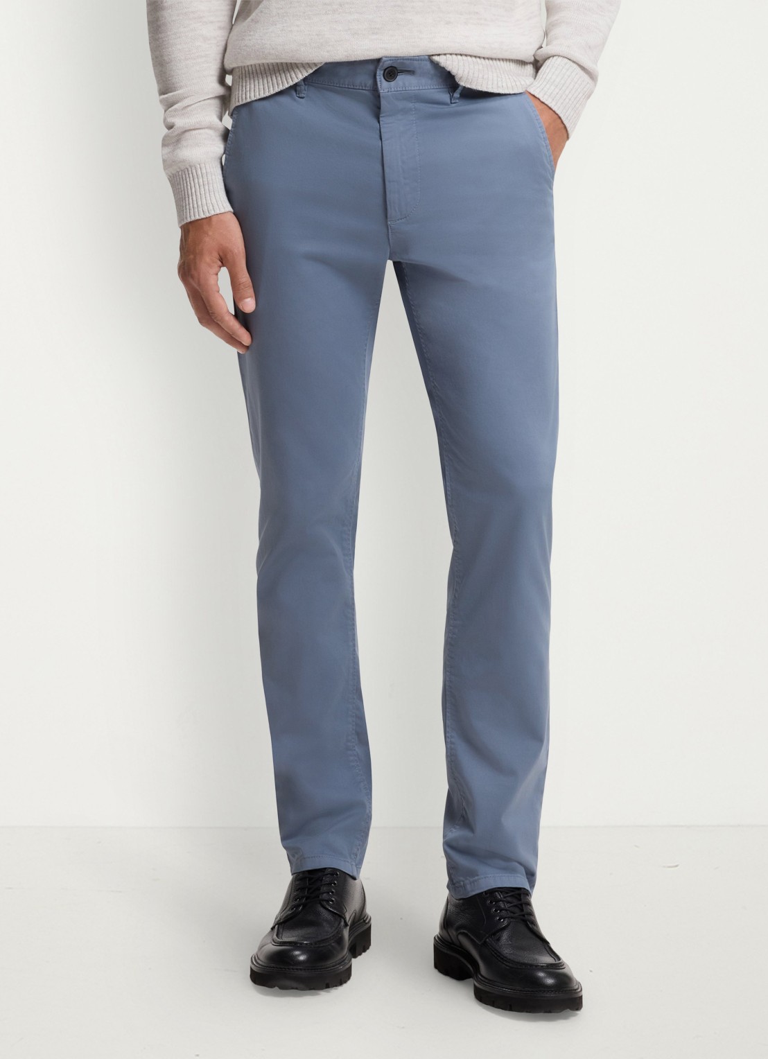 BOSS Slim-fit satijnen chino van stretchkatoen - detail medium blue-424 / blauw