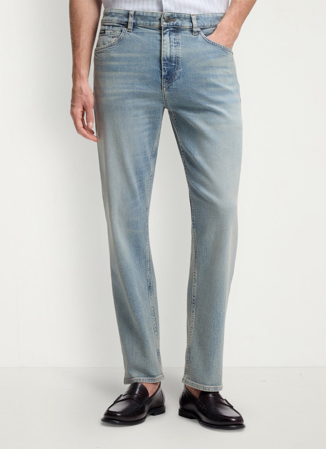 BOSS Straight fit jeans met lichte wassing - detail 4 indigo