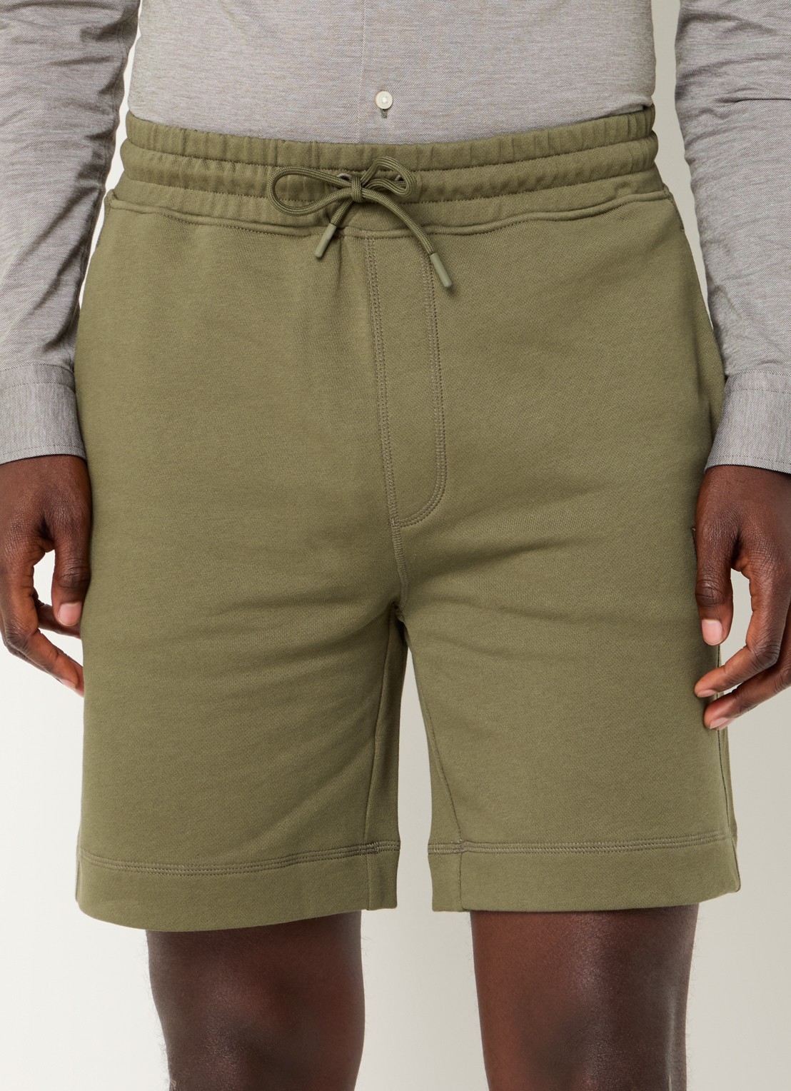 BOSS Straight fit korte broek van sweatstof met logopatch - detail 4 open green-342 / groen