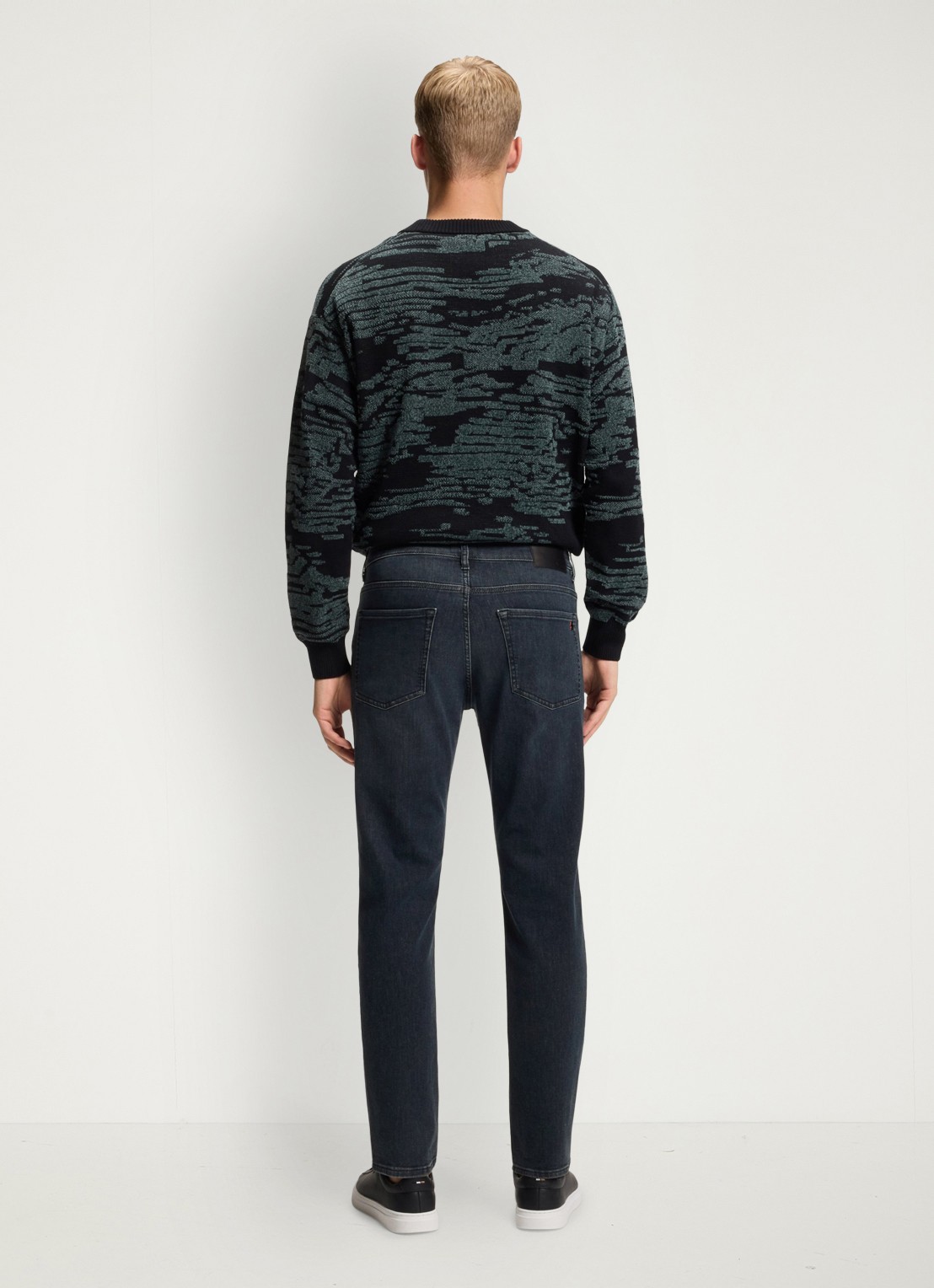BOSS Straight leg jeans met steekzakken - detail 5 donkerblauw