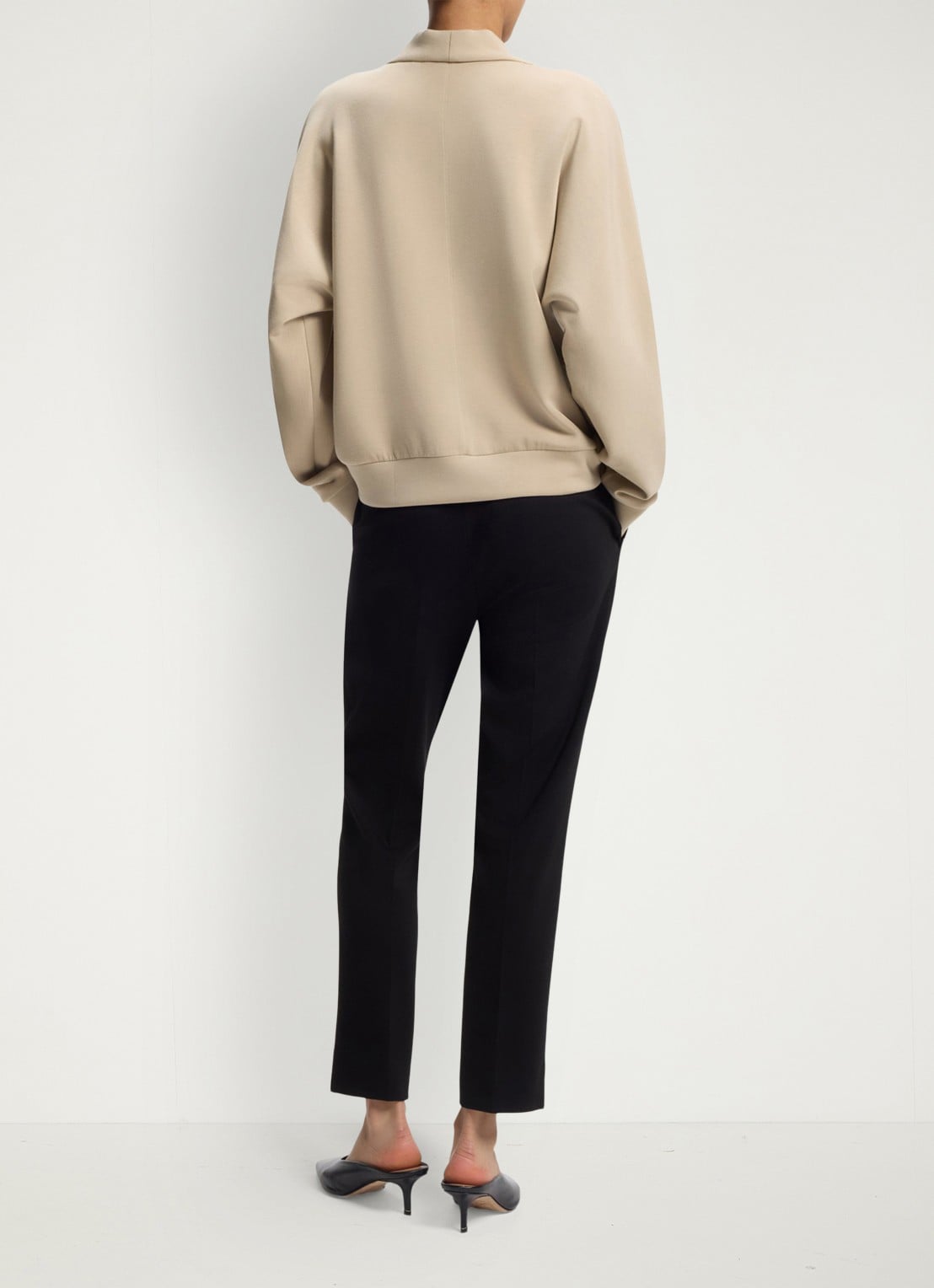 BOSS Sweater met opstaande kraag - achterkant beige