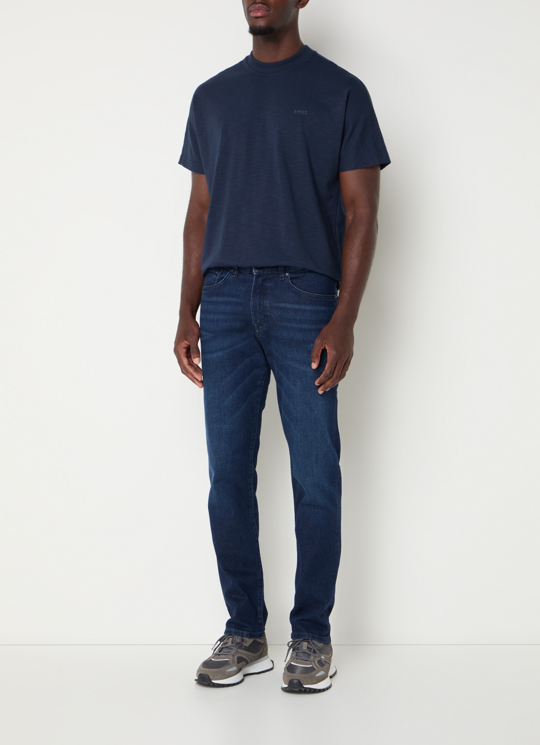 BOSS T-shirt met logo - voorkant 4 donkerblauw