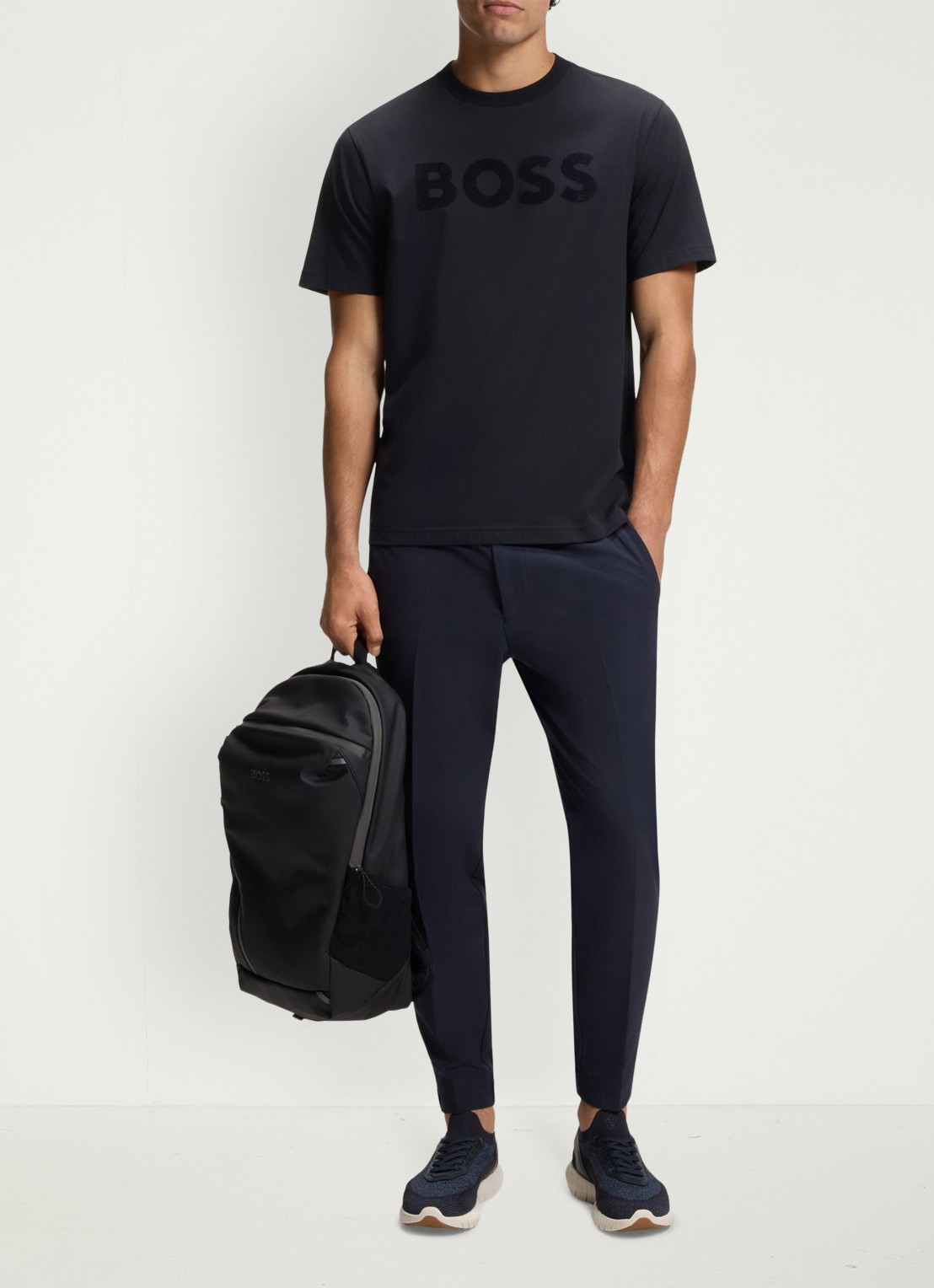 BOSS T-shirt met logo - voorkant 5 donkerblauw