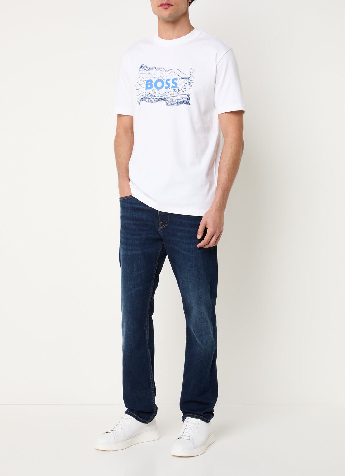 BOSS T-shirt met logoprint - voorkant 3 wit