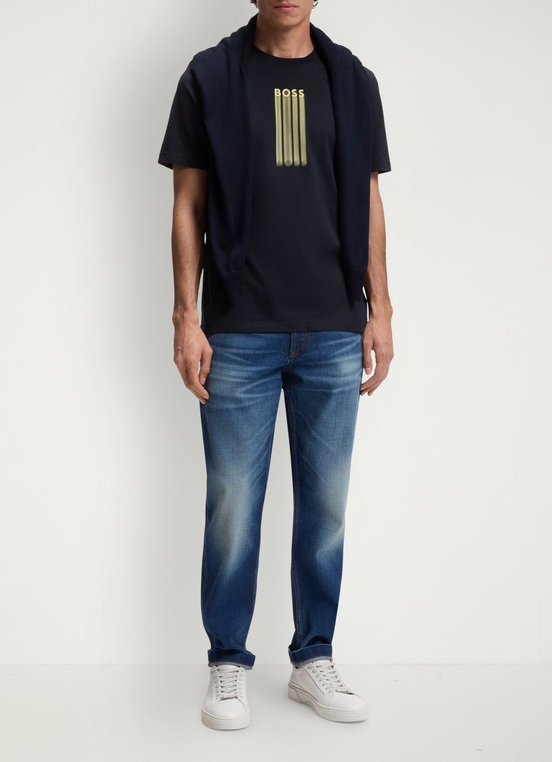 BOSS T-shirt met logoprint - voorkant 3 dark blue-404 / blauw