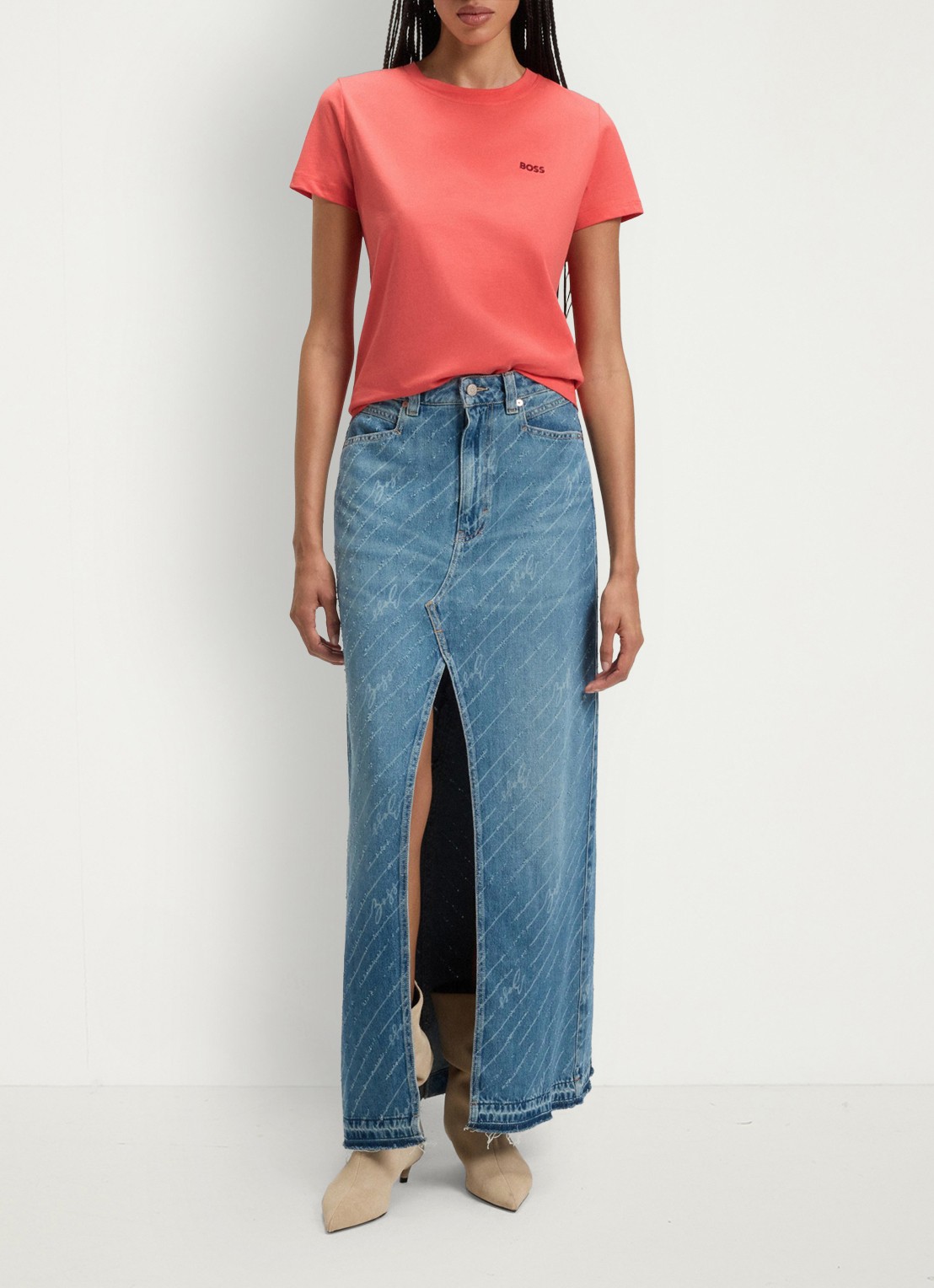 BOSS T-shirt van katoenen jersey met logodetail - voorkant 3 light /pastel red-638 / rood