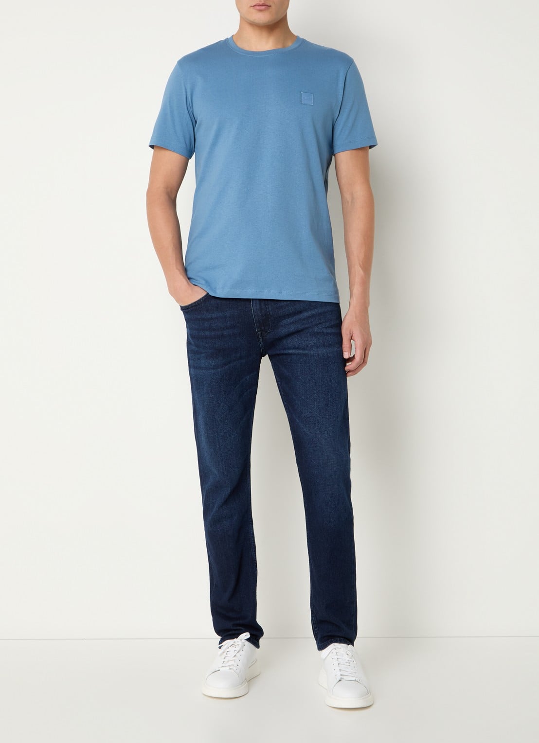 BOSS T-shirt van katoenen jersey met logopatch - voorkant 3 blauwgrijs