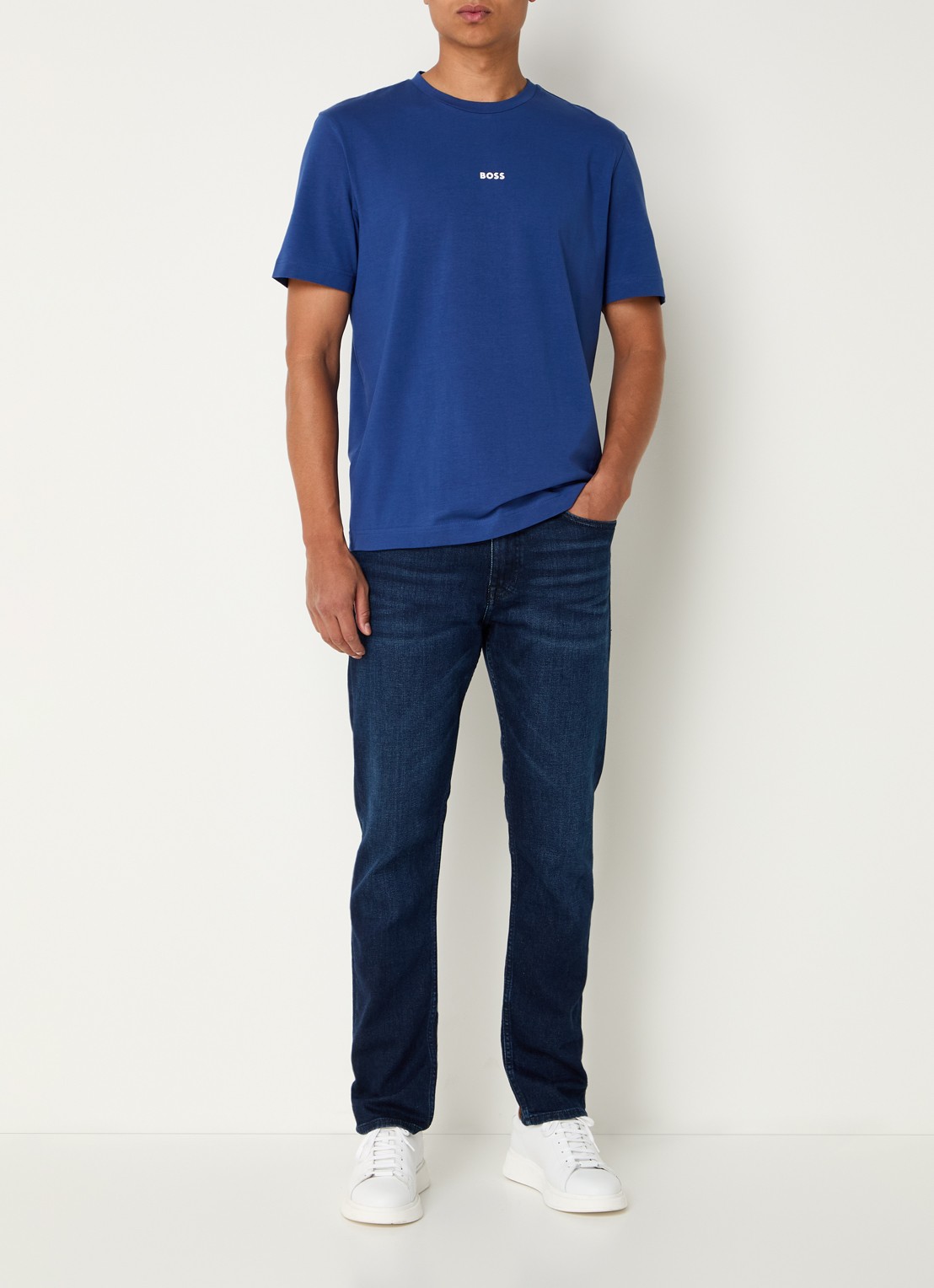 BOSS T-shirt van stretchkatoen met contrastlogo - voorkant 3 open blue-494 / blauw