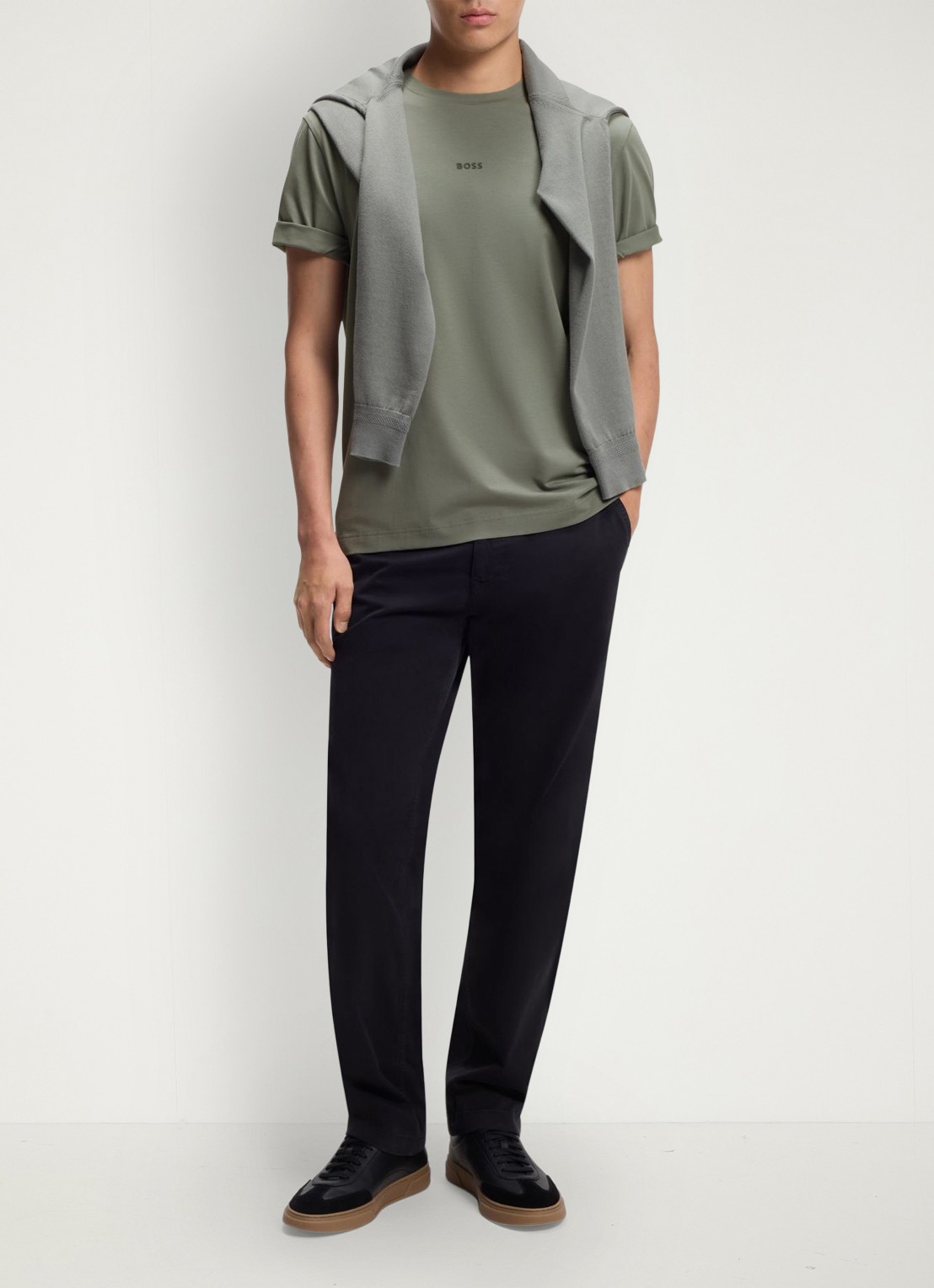 BOSS T-shirt van stretchkatoen met contrastlogo - voorkant 2 open grey-077 / grijs
